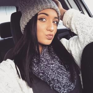 Meet your Posher, Mikaela